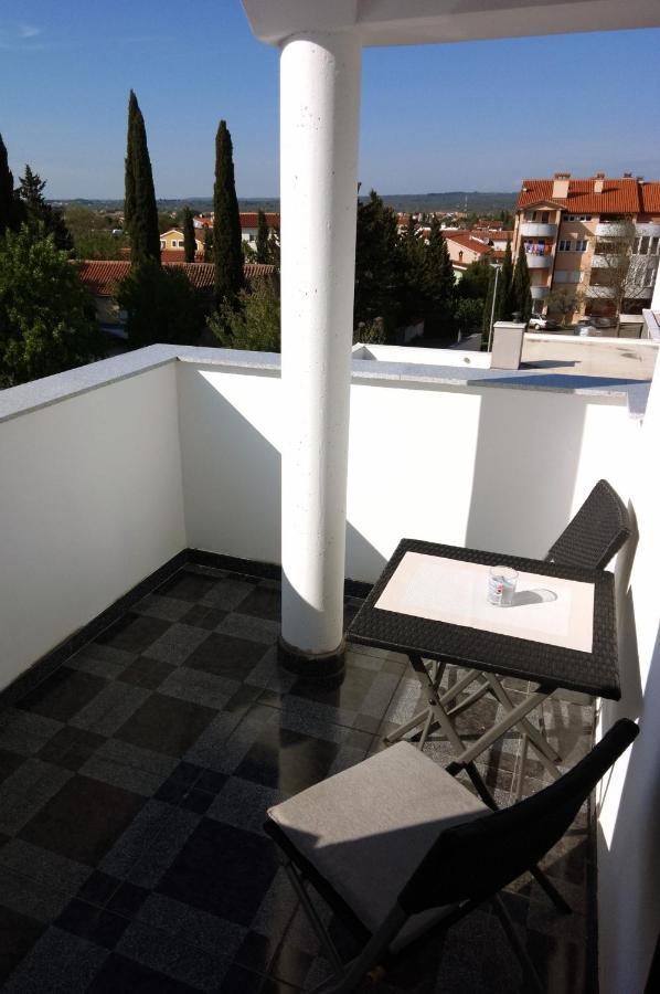 Abelia Sea View Apartment Пула Экстерьер фото